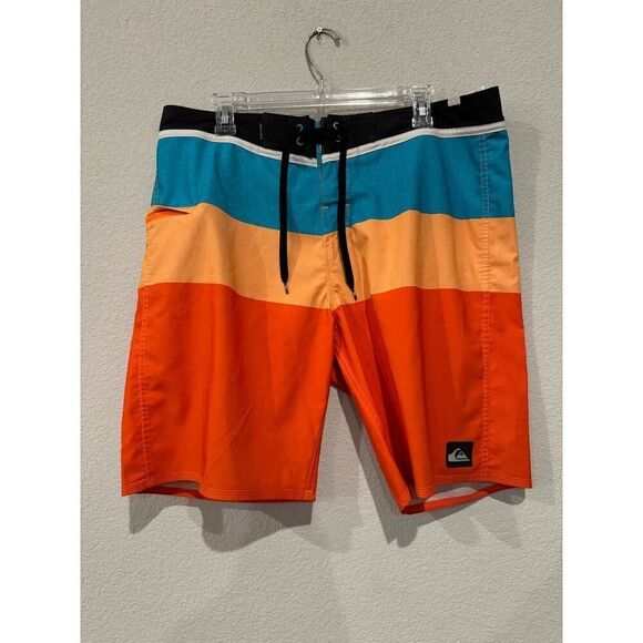 Quiksilver Men's Size 36 Everyday Panel Drawstring‎ Board Shorts Multicolor - Picture 1 of 5